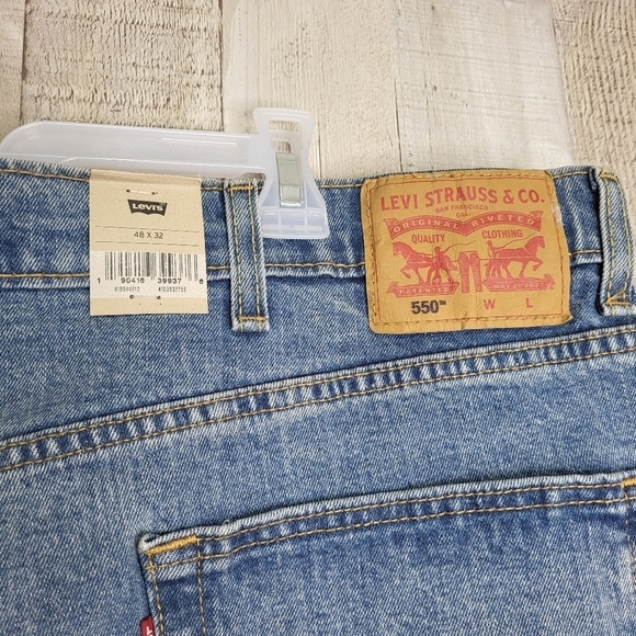Men's Levi's 550 Relaxed-Fit Stretch Straight Blue Jeans 48x32 New - Picture 15 of 15